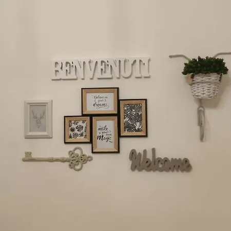 Dimora 52 Lägenhet Neapel