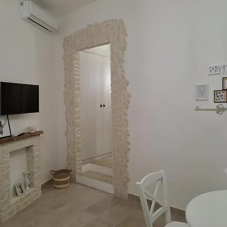 Dimora 52 * Naples